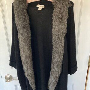 Coldwater Creek Faux Fur Trim Poncho Size M/L